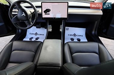 Седан Tesla Model 3 2018 в Дрогобыче