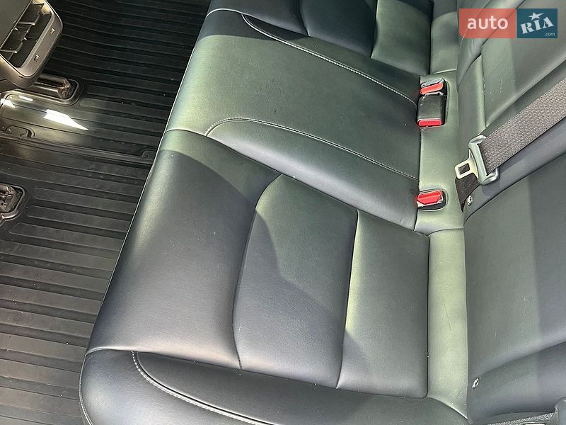 Седан Tesla Model 3 2018 в Киеве