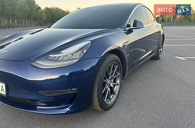 Седан Tesla Model 3 2018 в Вінниці