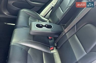 Седан Tesla Model 3 2018 в Вінниці