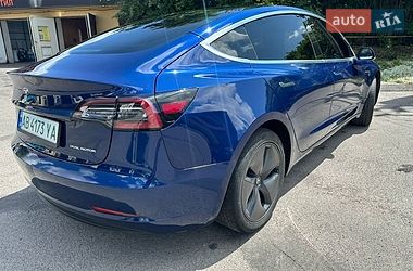 Седан Tesla Model 3 2018 в Вінниці