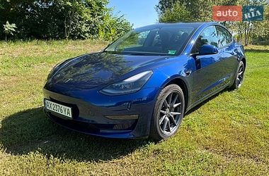 Седан Tesla Model 3 2023 в Краснокутске