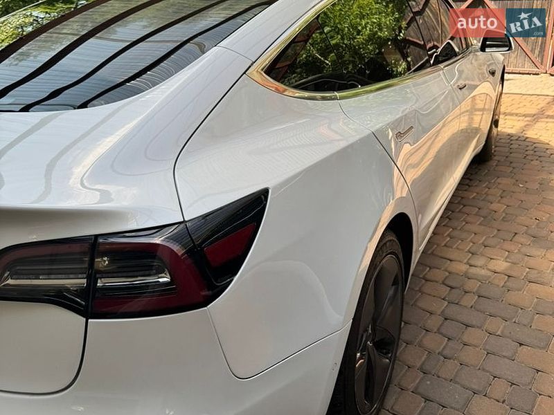 Седан Tesla Model 3 2020 в Харькове фото 6 Седан Tesla Model 3 2020 в Харькове