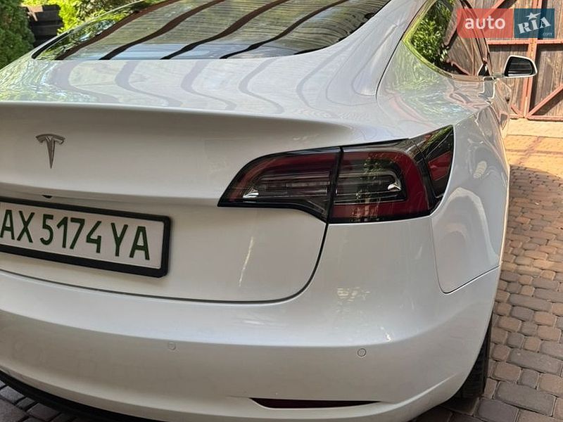 Седан Tesla Model 3 2020 в Харькове фото 7 Седан Tesla Model 3 2020 в Харькове