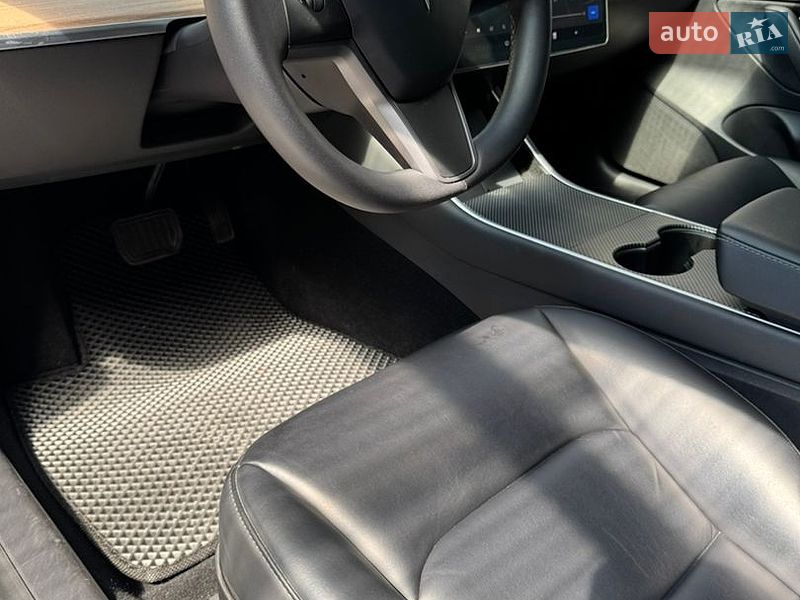 Седан Tesla Model 3 2020 в Харькове фото 17 Седан Tesla Model 3 2020 в Харькове