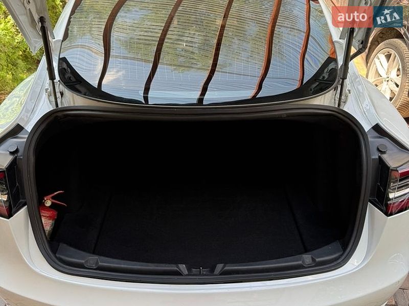 Седан Tesla Model 3 2020 в Харькове фото 15 Седан Tesla Model 3 2020 в Харькове