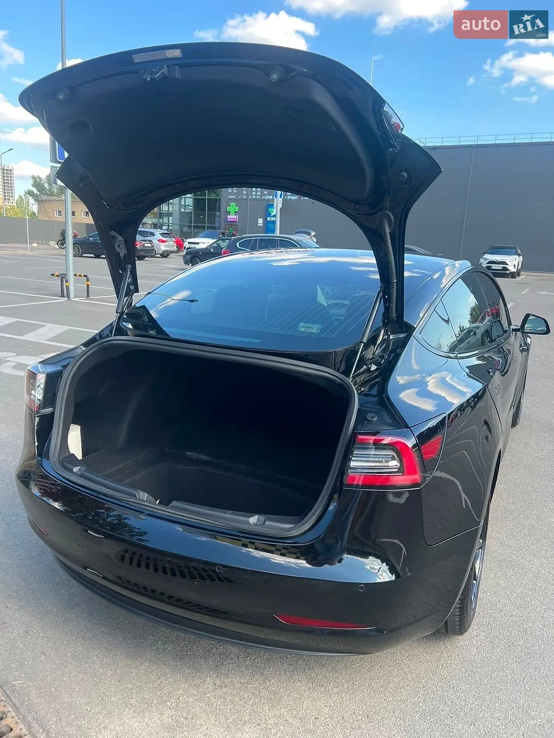 2018 Tesla Model 3 - мініатюра 5