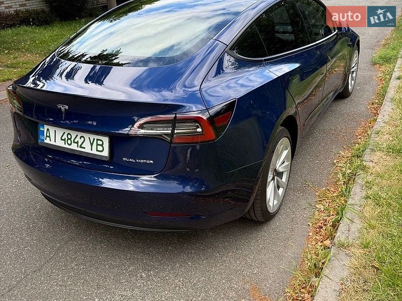 Седан Tesla Model 3 2022 в Киеве фото 5 Седан Tesla Model 3 2022 в Киеве