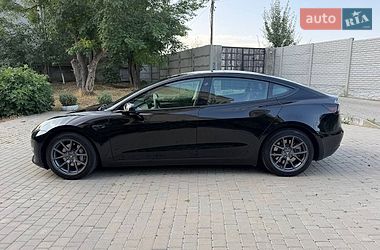 Седан Tesla Model 3 2022 в Одесі