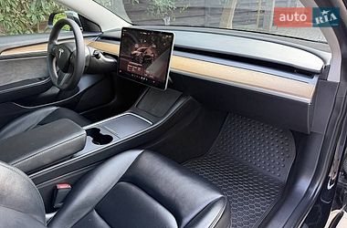 Седан Tesla Model 3 2022 в Одесі