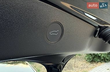 Седан Tesla Model 3 2022 в Одесі