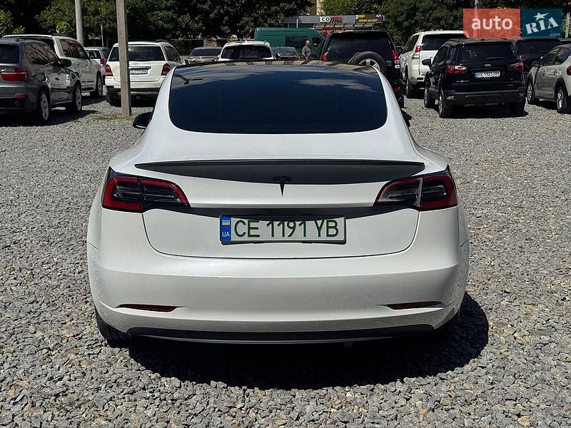 Седан Tesla Model 3 2023 в Черновцах фото 5 Седан Tesla Model 3 2023 в Черновцах