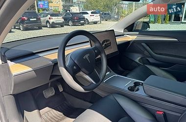 Седан Tesla Model 3 2023 в Черновцах фото 10 Седан Tesla Model 3 2023 в Черновцах