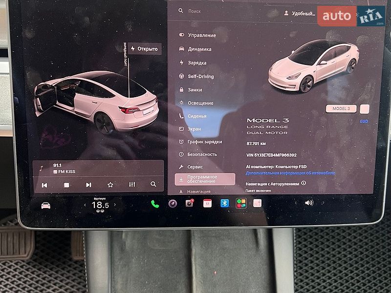 Седан Tesla Model 3 2021 в Львові