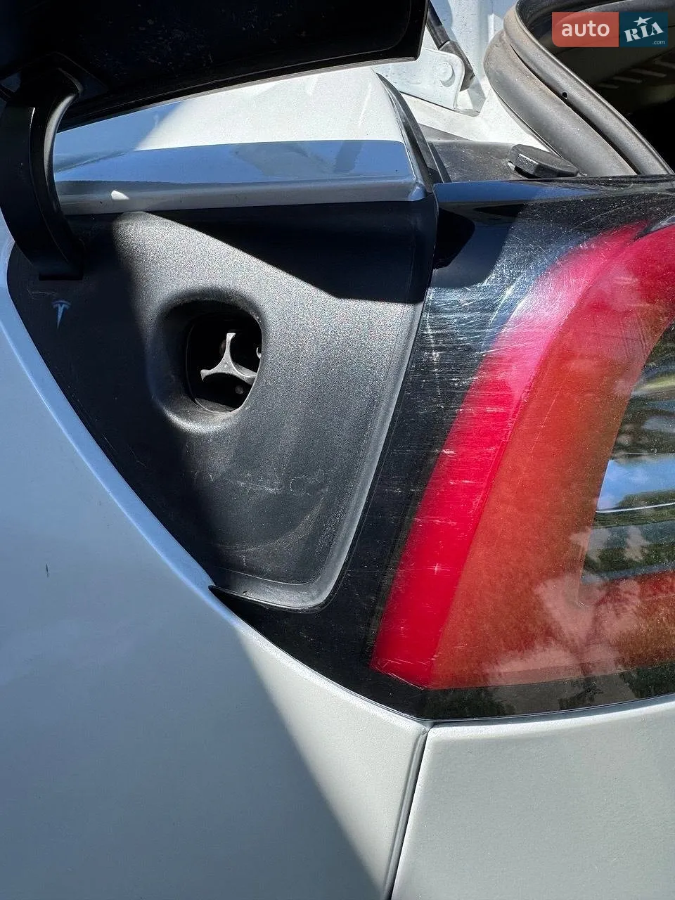 2020 Tesla Model 3 - мініатюра 26