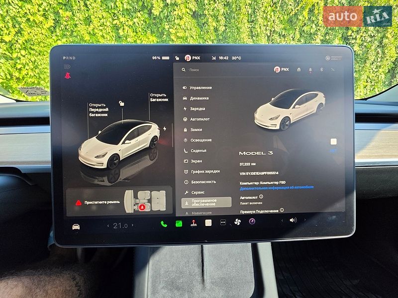 Седан Tesla Model 3 2023 в Одесі