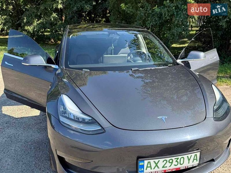 Седан Tesla Model 3 2019 в Харькове