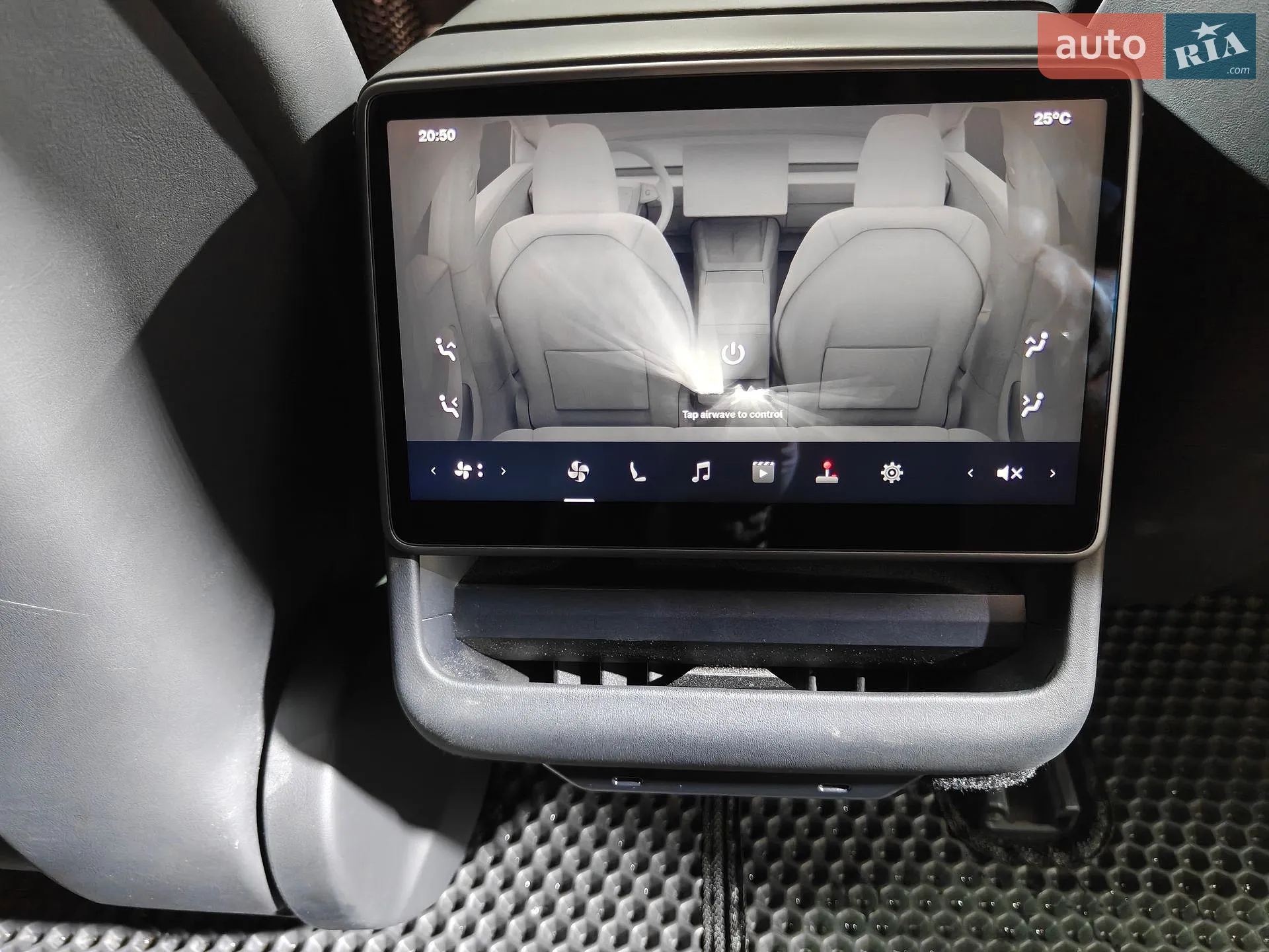 2024 Tesla Model 3 - мініатюра 14