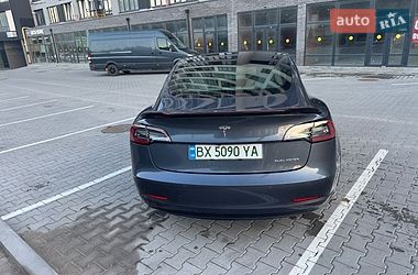 Седан Tesla Model 3 2020 в Хмельницькому