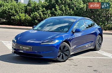Седан Tesla Model 3 2024 в Киеве фото 7 Седан Tesla Model 3 2024 в Киеве