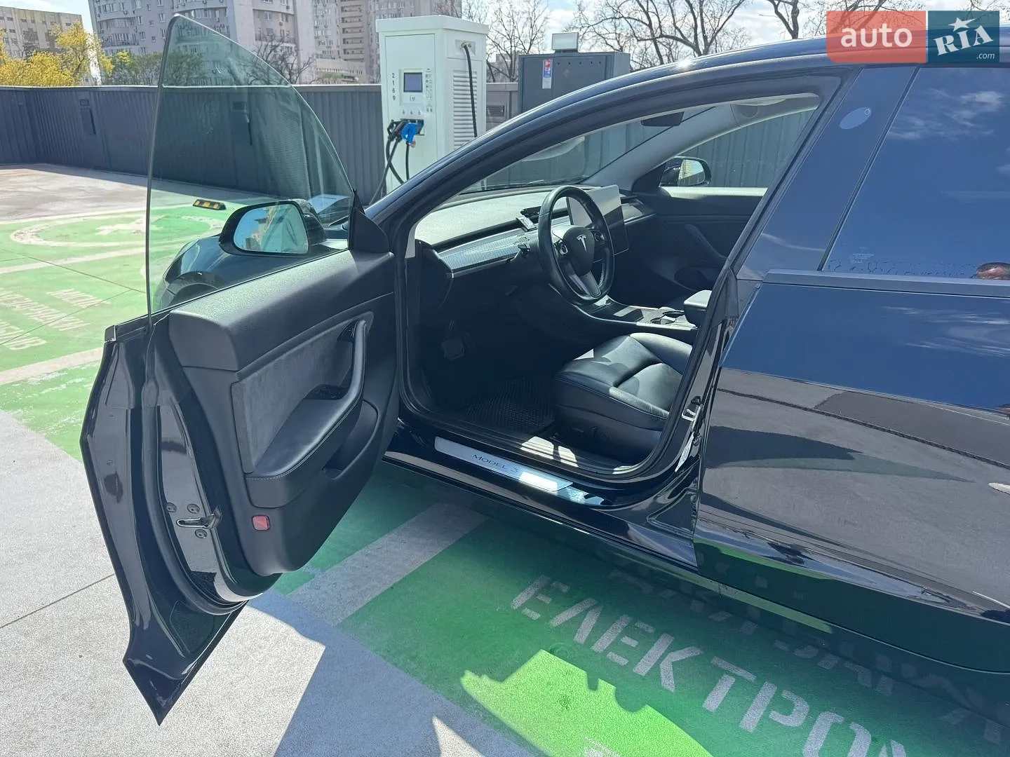 2019 Tesla Model 3 - мініатюра 10