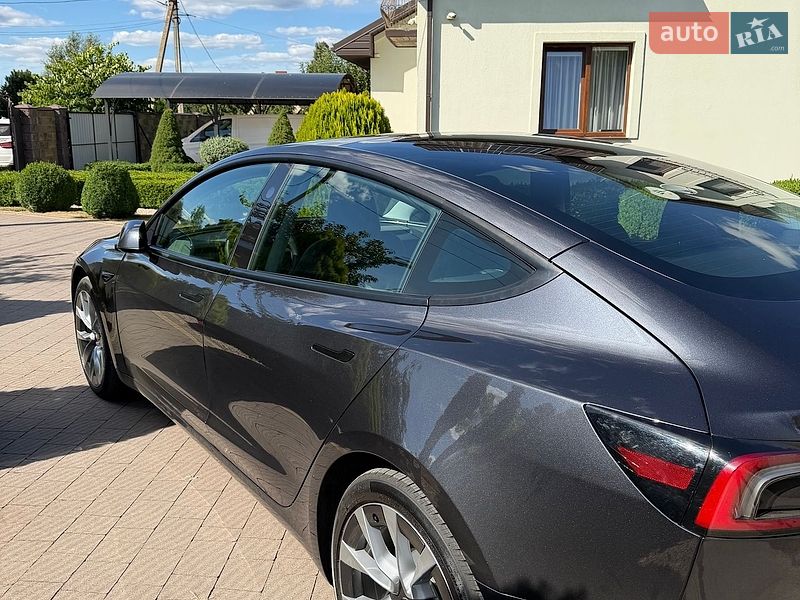 Седан Tesla Model 3 2024 в Луцке фото 6 Седан Tesla Model 3 2024 в Луцке