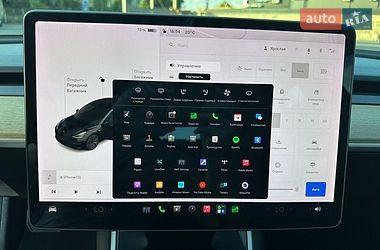 Седан Tesla Model 3 2019 в Тернополе