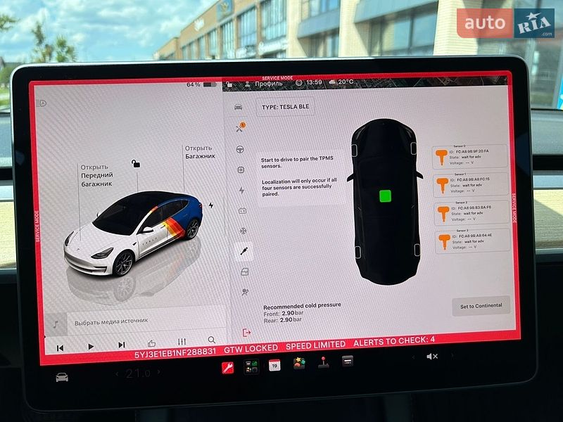 Седан Tesla Model 3 2022 в Виннице