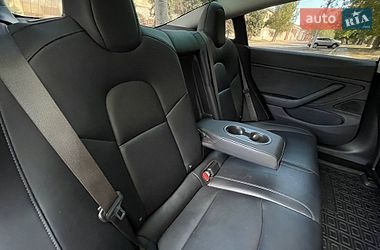 Седан Tesla Model 3 2018 в Николаеве
