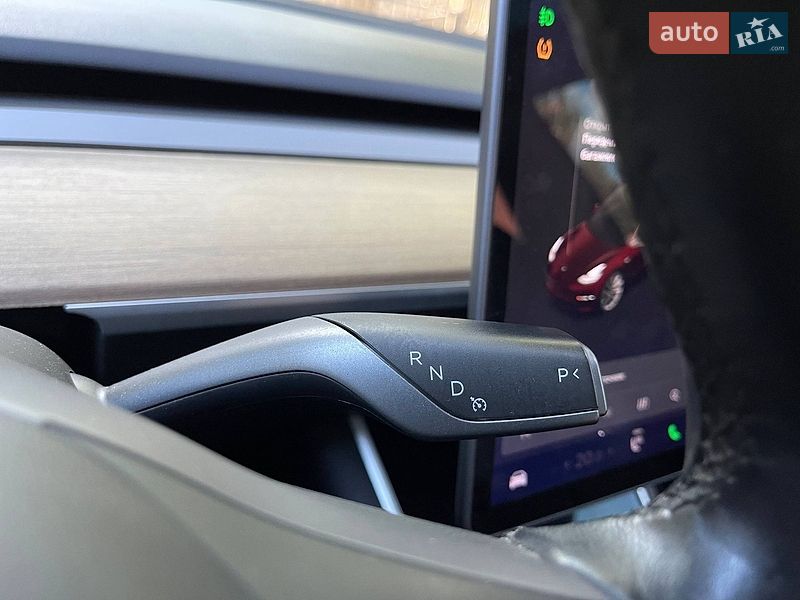 Седан Tesla Model 3 2018 в Миколаєві