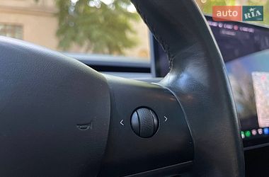 Седан Tesla Model 3 2018 в Миколаєві