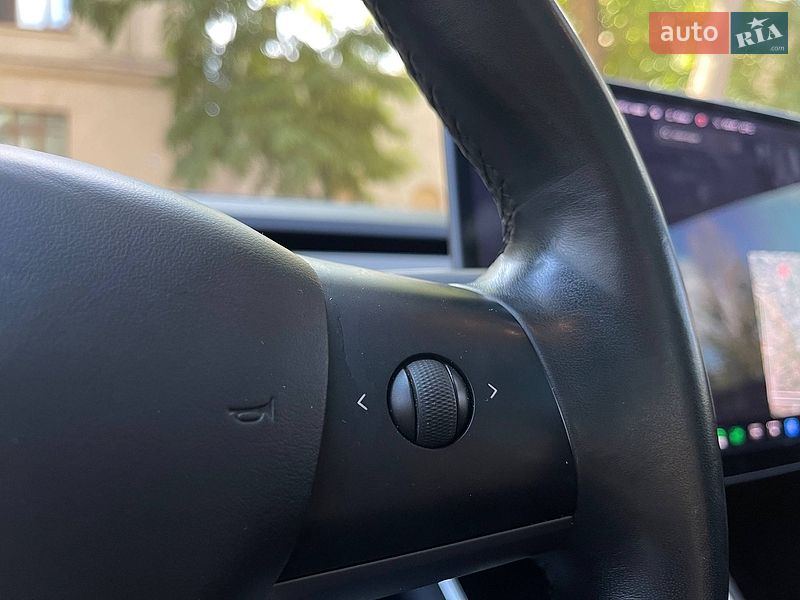 Седан Tesla Model 3 2018 в Миколаєві