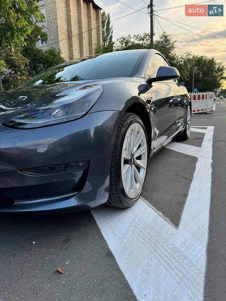2021 Tesla Model 3 - мініатюра 10
