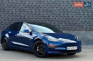 Седан Tesla Model 3 2019 в Запоріжжі