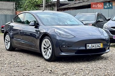 Седан Tesla Model 3 2020 в Стрию фото 12 Седан Tesla Model 3 2020 в Стрию