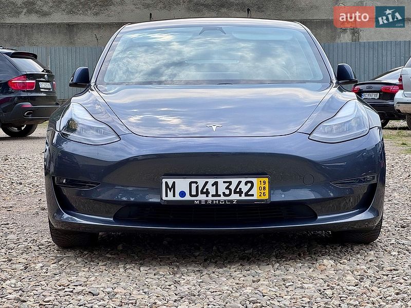 Седан Tesla Model 3 2020 в Стрию фото 15 Седан Tesla Model 3 2020 в Стрию