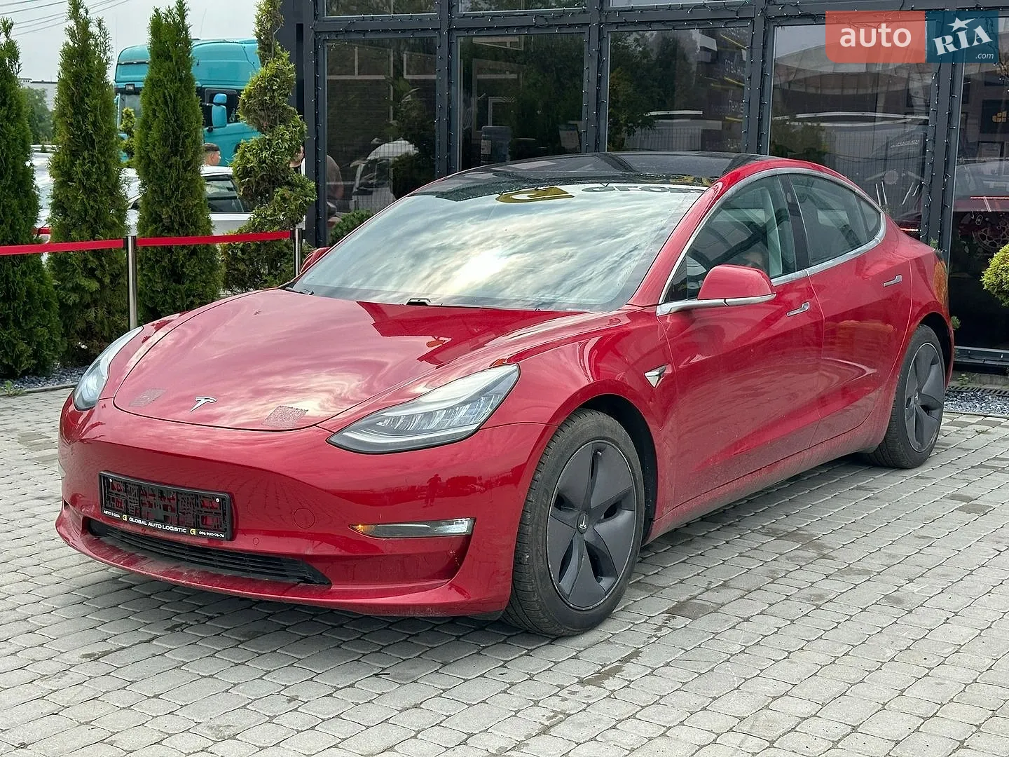 2018 Tesla Model 3 - мініатюра 3
