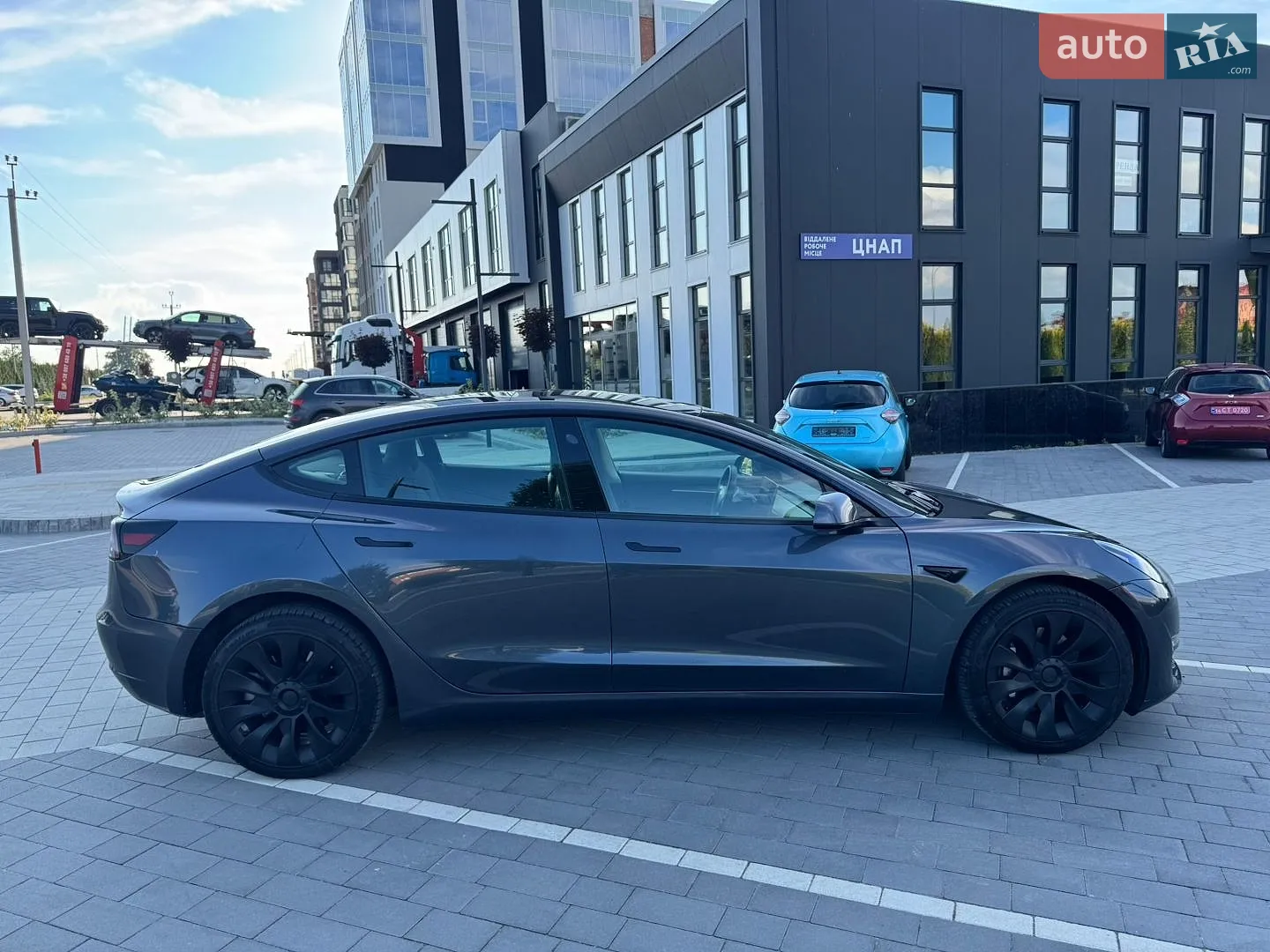2022 Tesla Model 3 - мініатюра 19