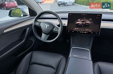 Седан Tesla Model 3 2022 в Львові