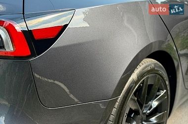 Седан Tesla Model 3 2024 в Коломые