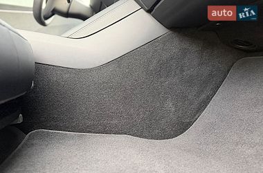 Седан Tesla Model 3 2024 в Коломые