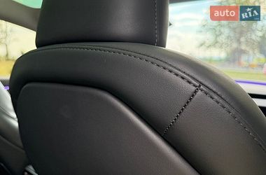 Седан Tesla Model 3 2024 в Коломые
