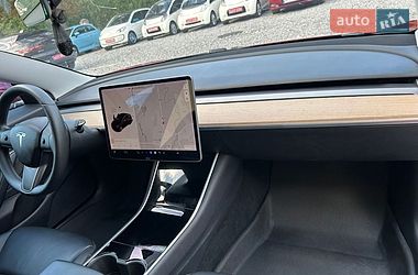 Седан Tesla Model 3 2019 в Самборі фото 29 Седан Tesla Model 3 2019 в Самборі