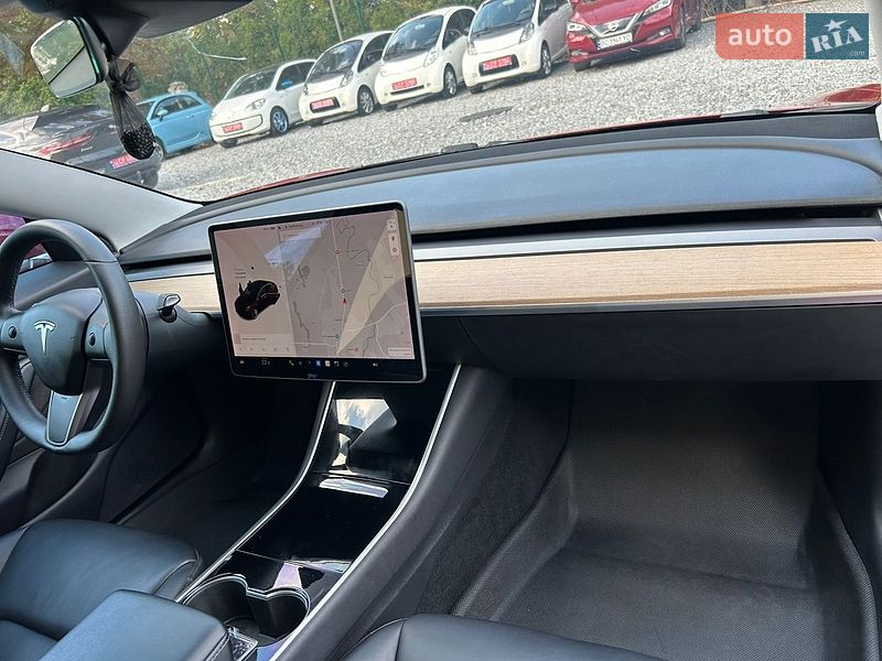 Седан Tesla Model 3 2019 в Самборі фото 29 Седан Tesla Model 3 2019 в Самборі