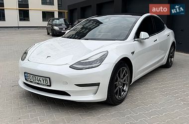 Седан Tesla Model 3 2018 в Тернополі