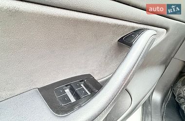 Седан Tesla Model 3 2018 в Тернополі