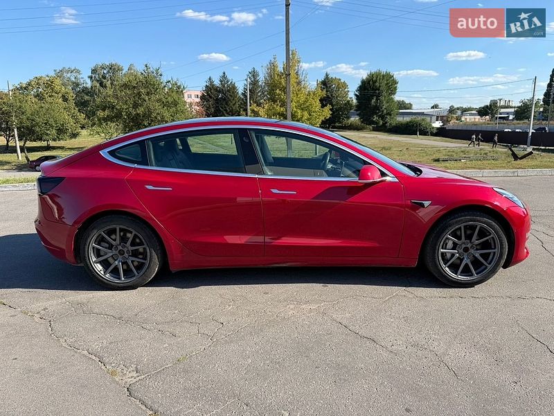 Седан Tesla Model 3 2020 в Кременчуге фото 4 Седан Tesla Model 3 2020 в Кременчуге