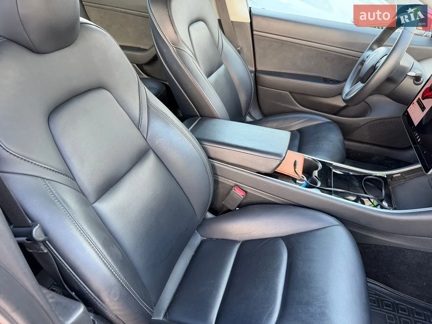 2020 Tesla Model 3 - мініатюра 13