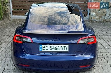 Седан Tesla Model 3 2019 в Стрые