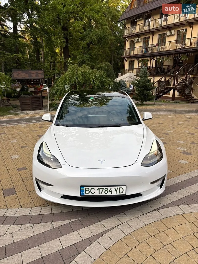2021 Tesla Model 3 - мініатюра 9